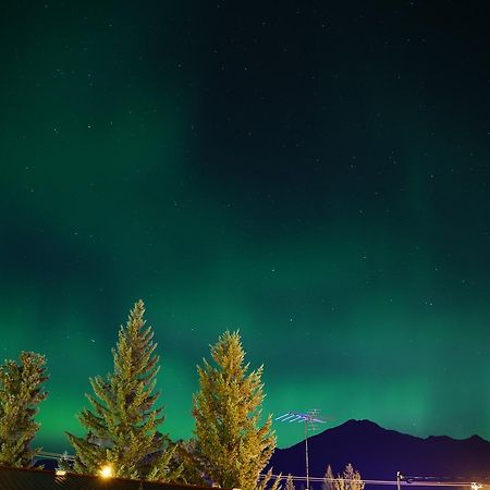 Yellowhead Motel Valemount Dış mekan fotoğraf