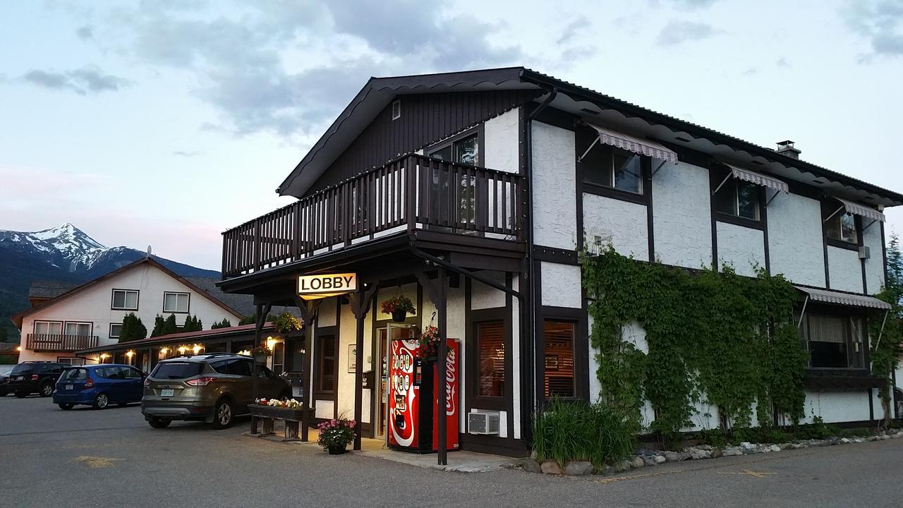 Yellowhead Motel Valemount Dış mekan fotoğraf